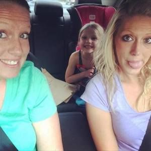 Meet your Posher, Kelly